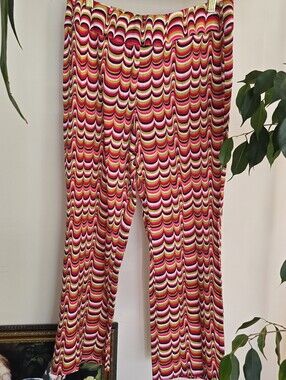 Zara Retro Wave Print Cropped Pants Size Medium High Rise Pink Olive Statement